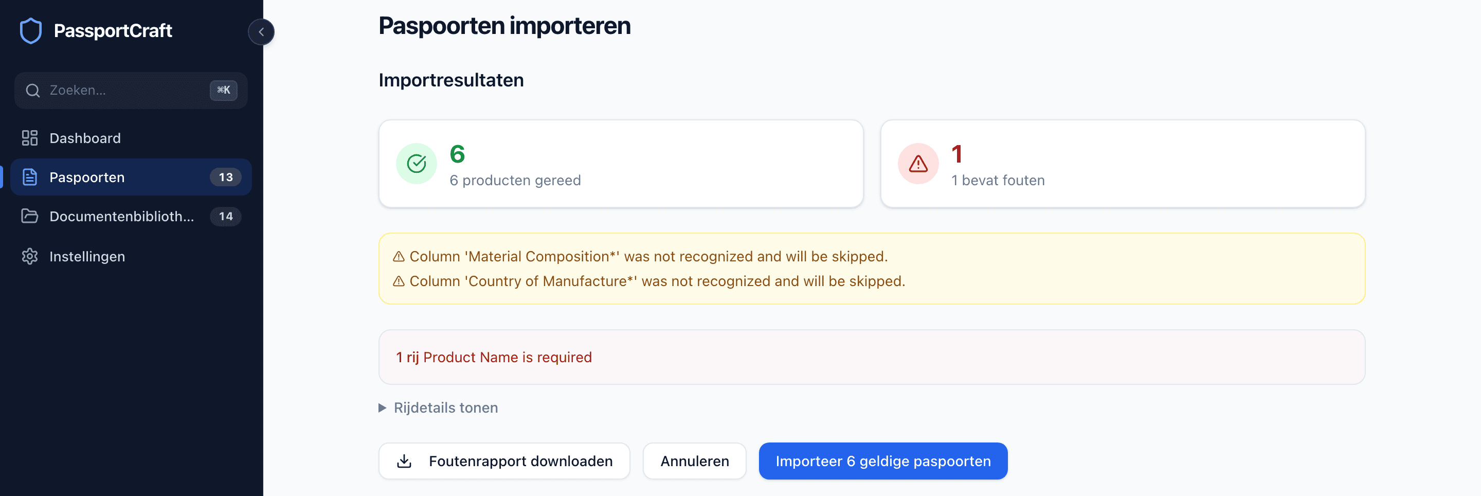 Het scherm Importresultaten met 5 producten gereed, 2 met fouten, de specifieke foutmeldingen en de knoppen Foutenrapport downloaden en Importeer 5 geldige paspoorten.
