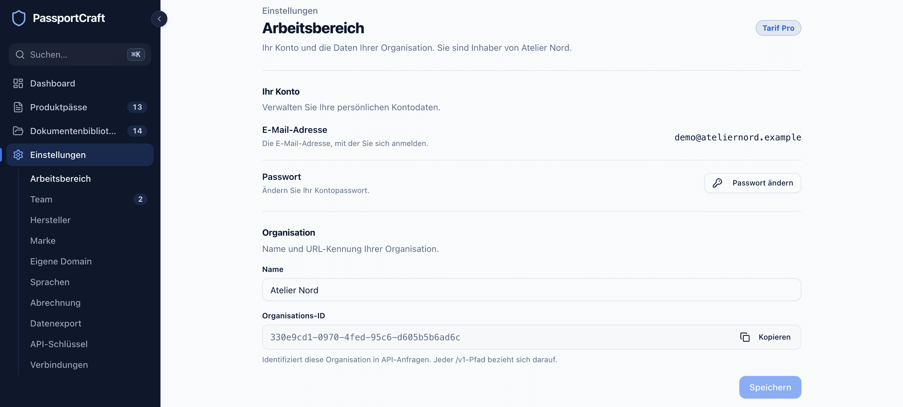 Der Arbeitsbereich in den Einstellungen mit Tarif-Badge, Konto-E-Mail und Passwort sowie Organisationsname und Organisations-ID.
