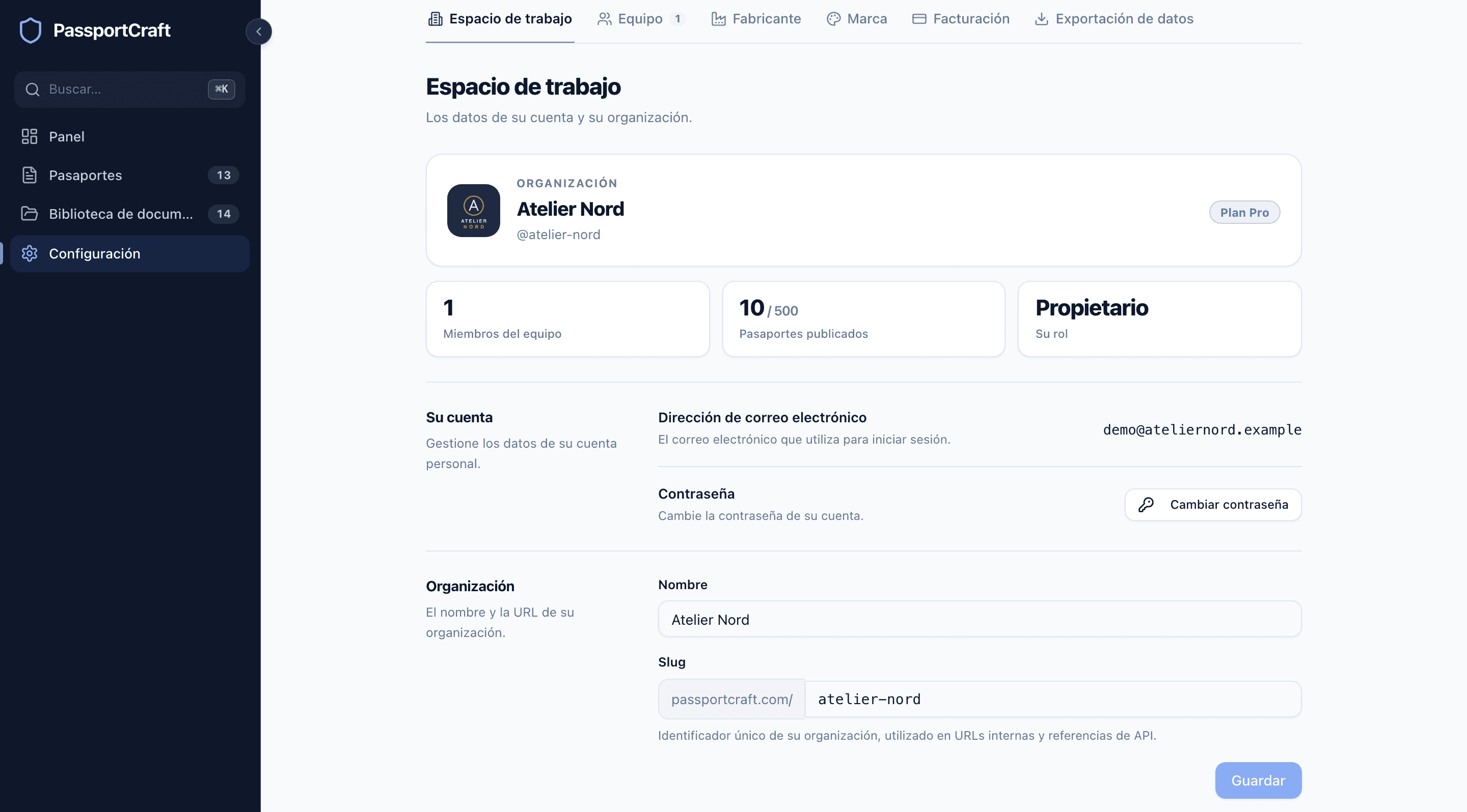 La pestaña Espacio de trabajo, con el nombre de la organización y el plan, estadísticas rápidas de miembros, pasaportes publicados y rol, y los campos de correo de la cuenta y de la organización.